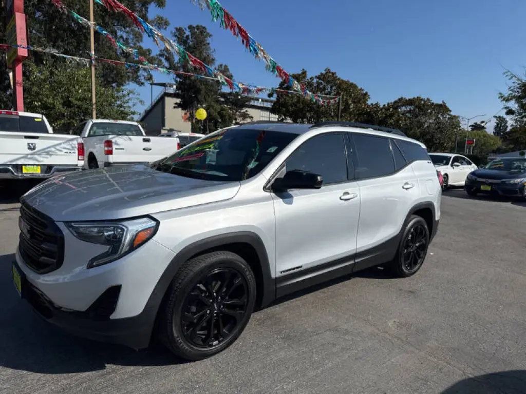 2020 GMC Terrain SLE