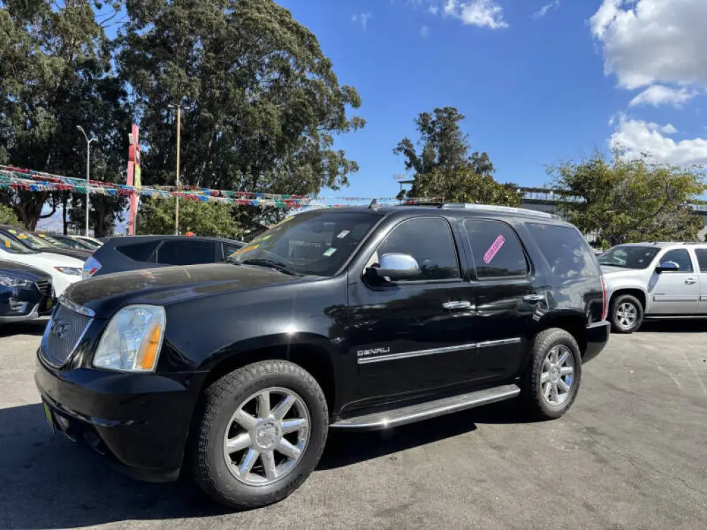 2010 GMC Yukon Denali