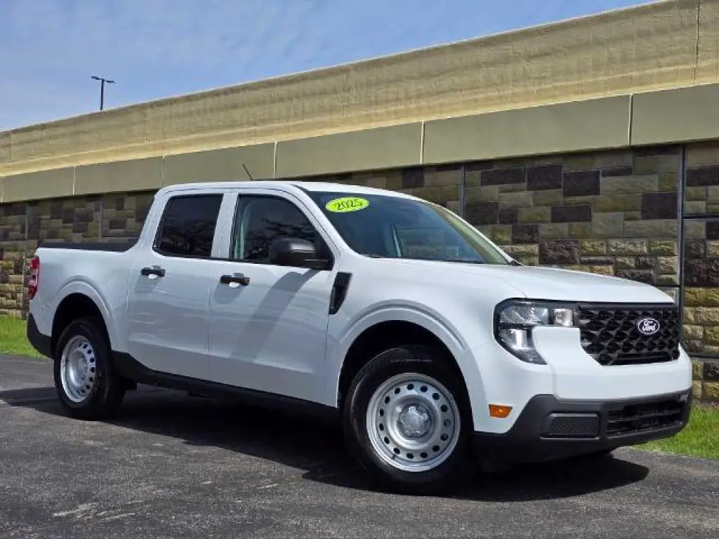 Ford Maverick 2025 AWD XL 4dr SuperCrew 4.5 ft. SB