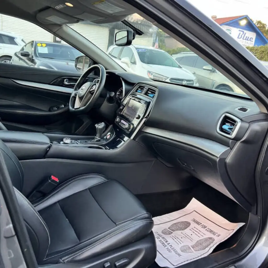 2017 Nissan Maxima 3.5 SV