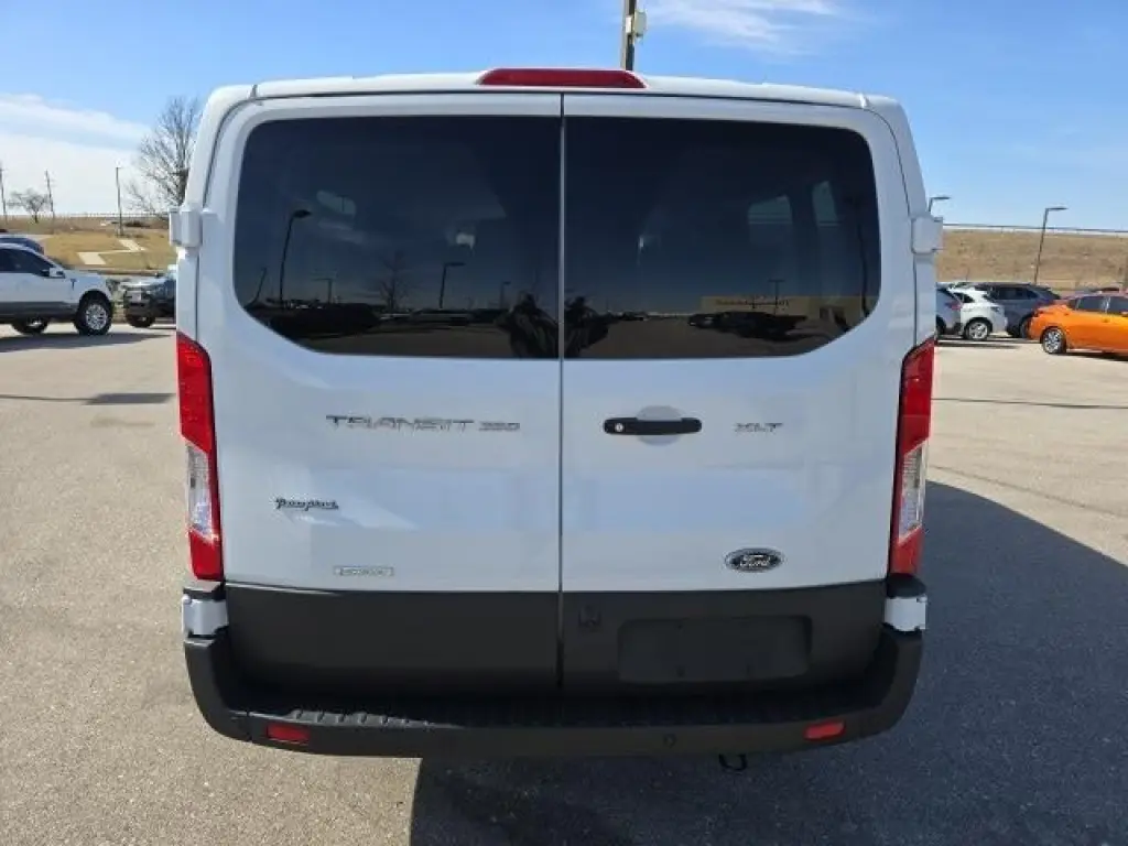 Ford Transit 2023 350 XLT 3dr LWB Low Roof Passenger Van