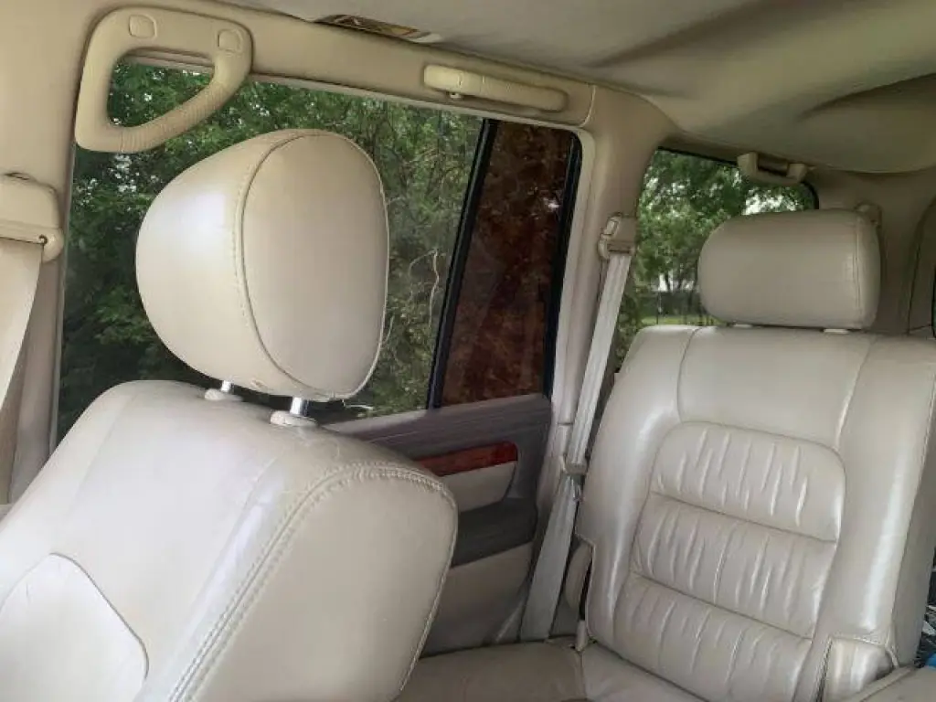 2001 Lexus LX 470