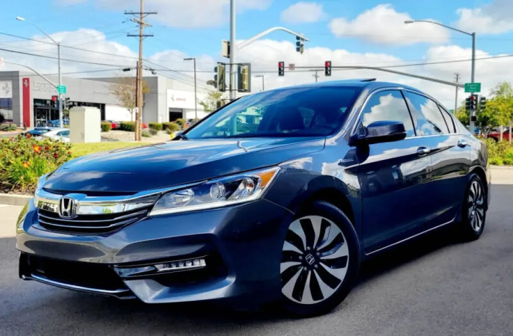 2017 Honda Accord Hybrid EX-L