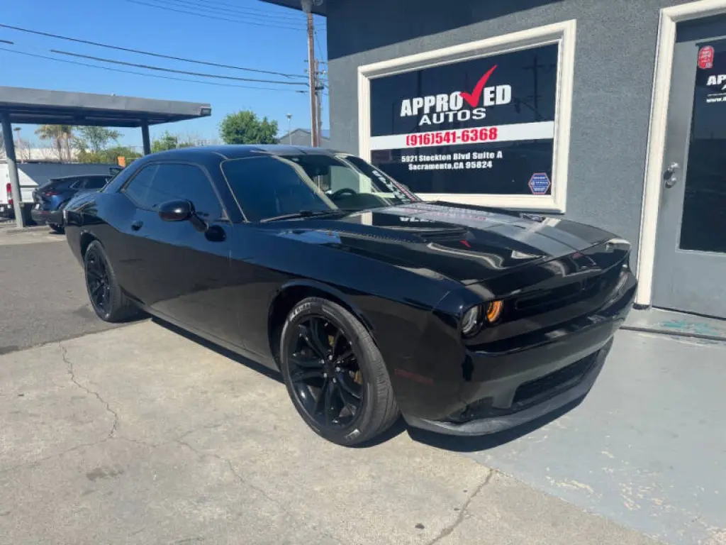 2016 Dodge Challenger SXT