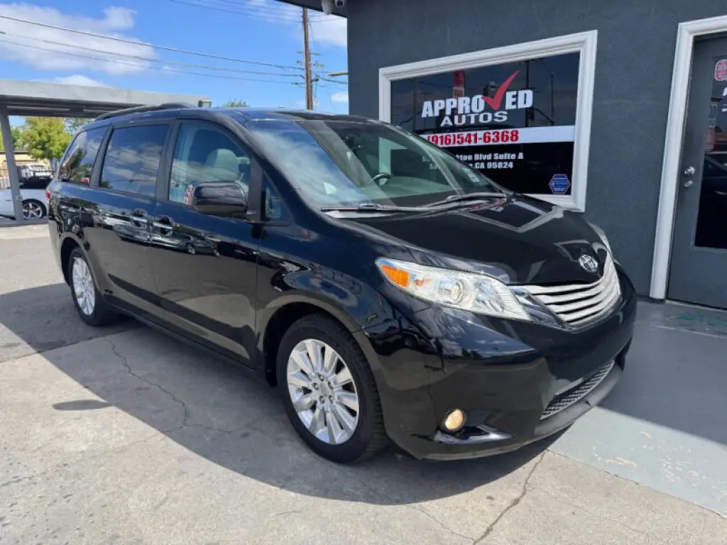 2011 Toyota Sienna XLE 7-Passenger
