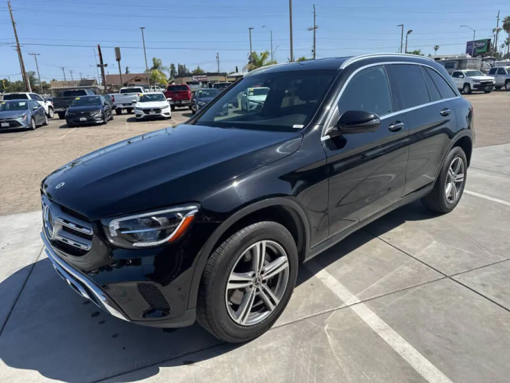 2021 Mercedes-Benz GLC GLC 300