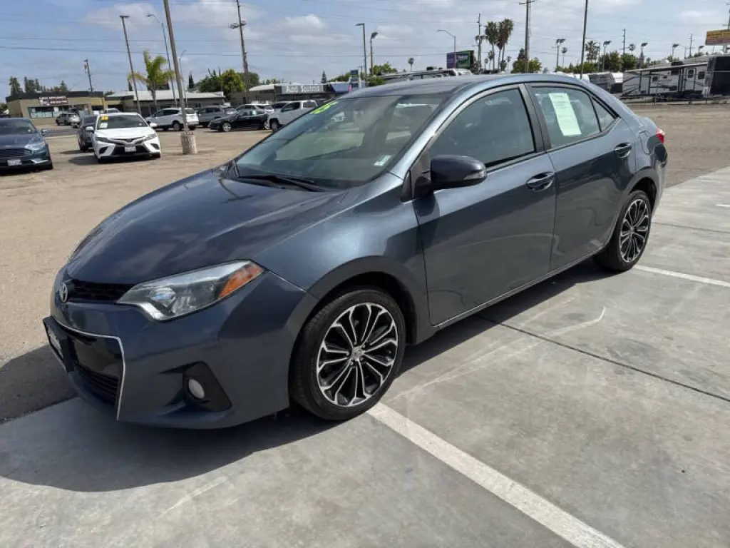 2015 Toyota Corolla S Plus