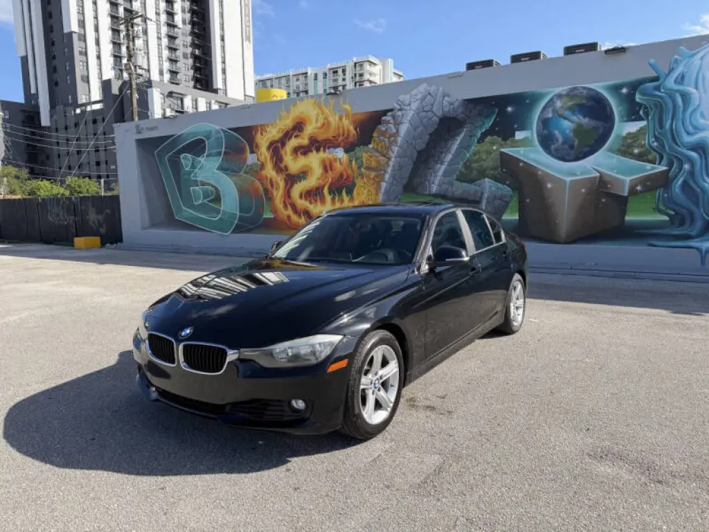 2013 BMW 3 Series 328i