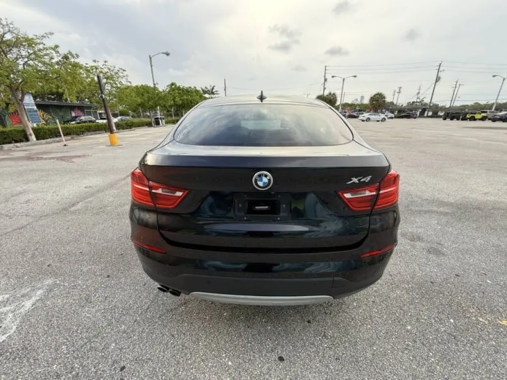 2018 BMW X4 xDrive28i