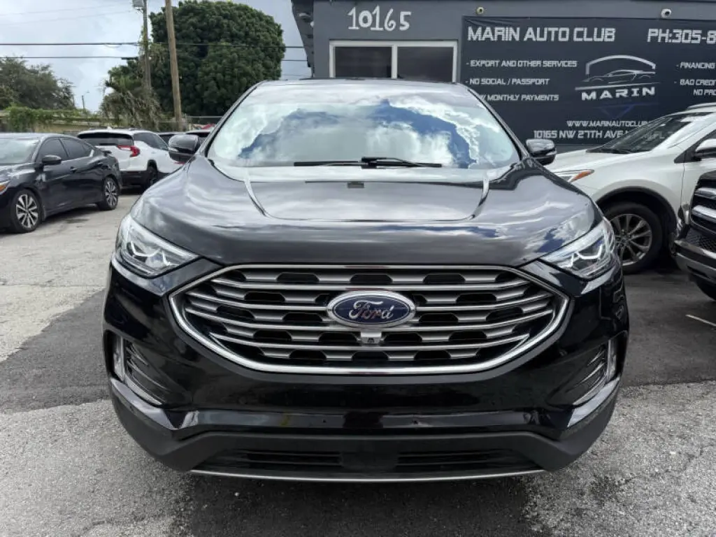 2019 Ford Edge Titanium
