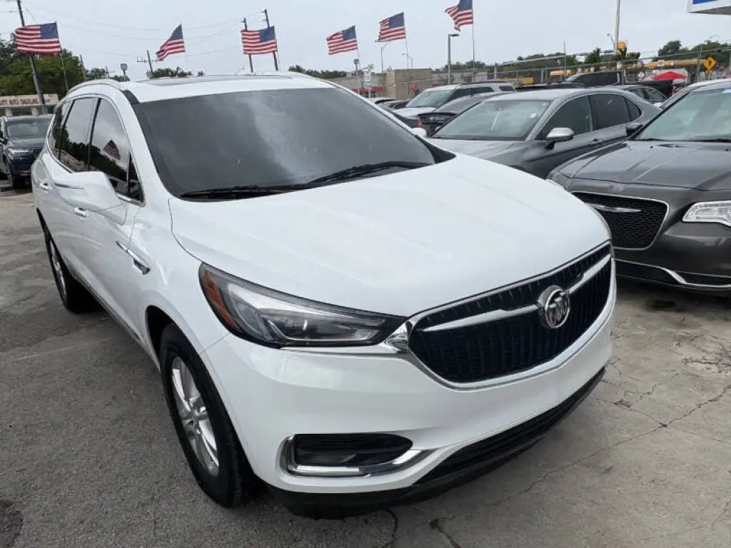 2018 Buick Enclave Essence