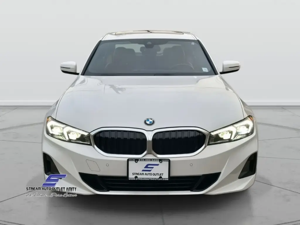 BMW 3 Series 2024 AWD 330i xDrive 4dr Sedan