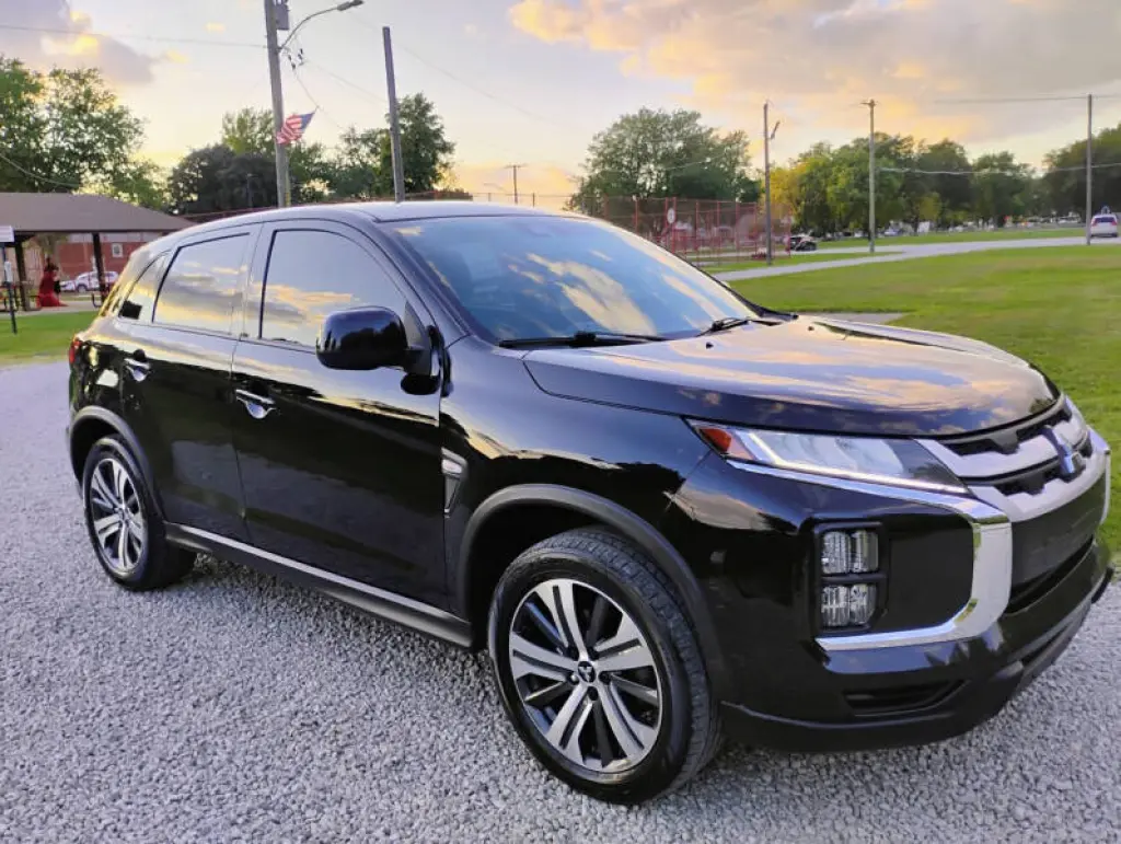 2022 Mitsubishi Outlander Sport LE