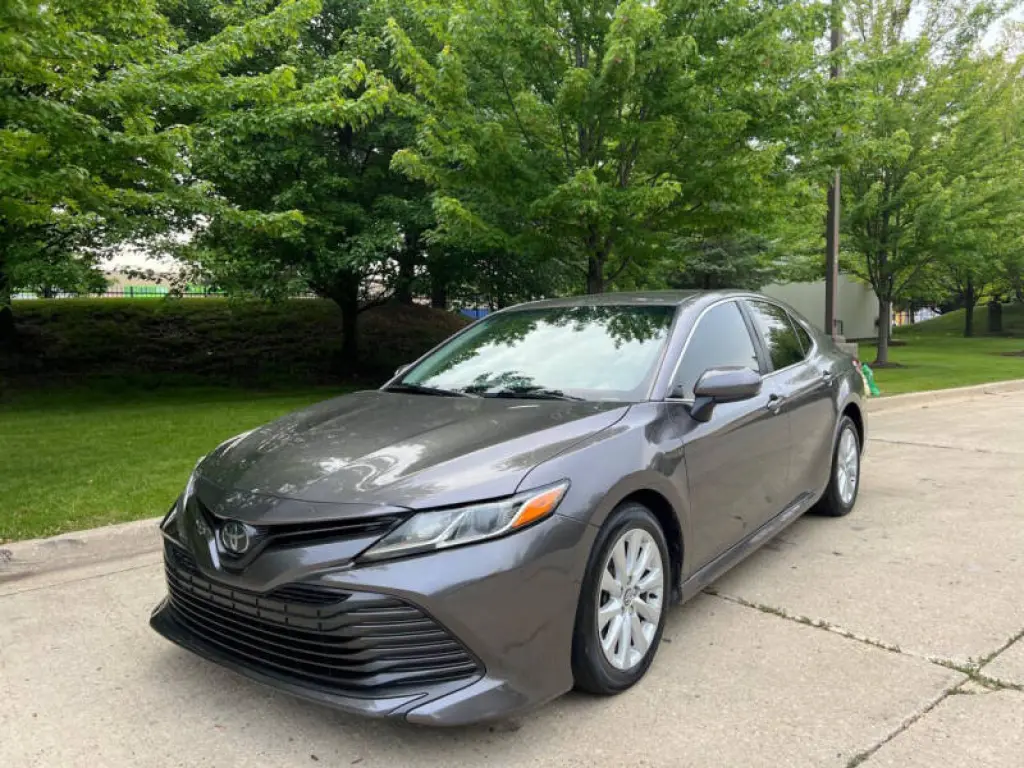 2020 Toyota Camry LE