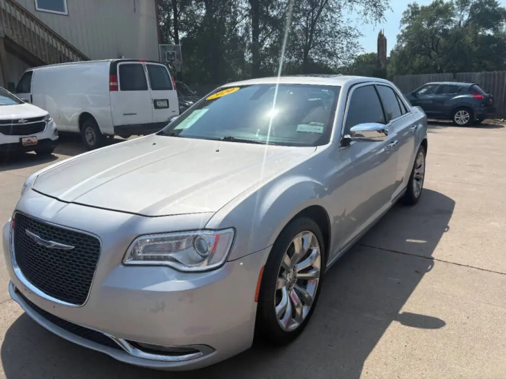 2020 Chrysler 300 Limited