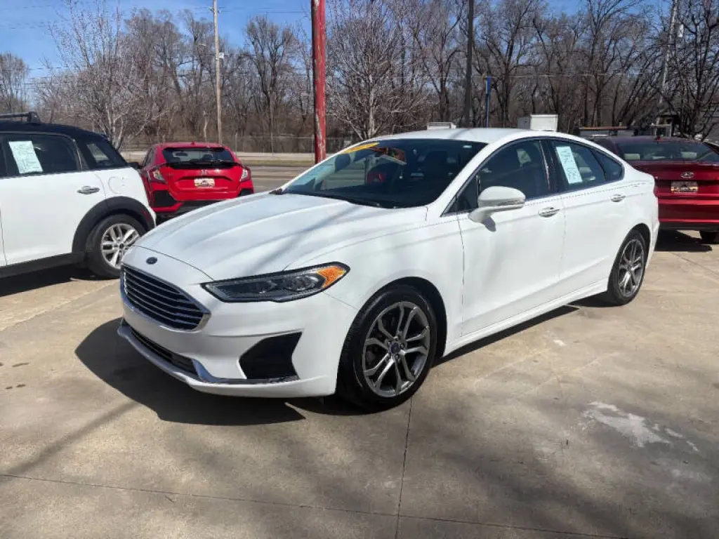 2019 Ford Fusion SEL