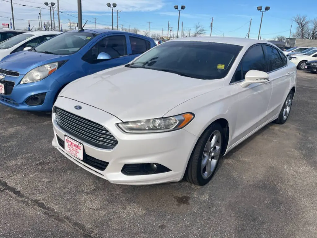 2013 Ford Fusion SE
