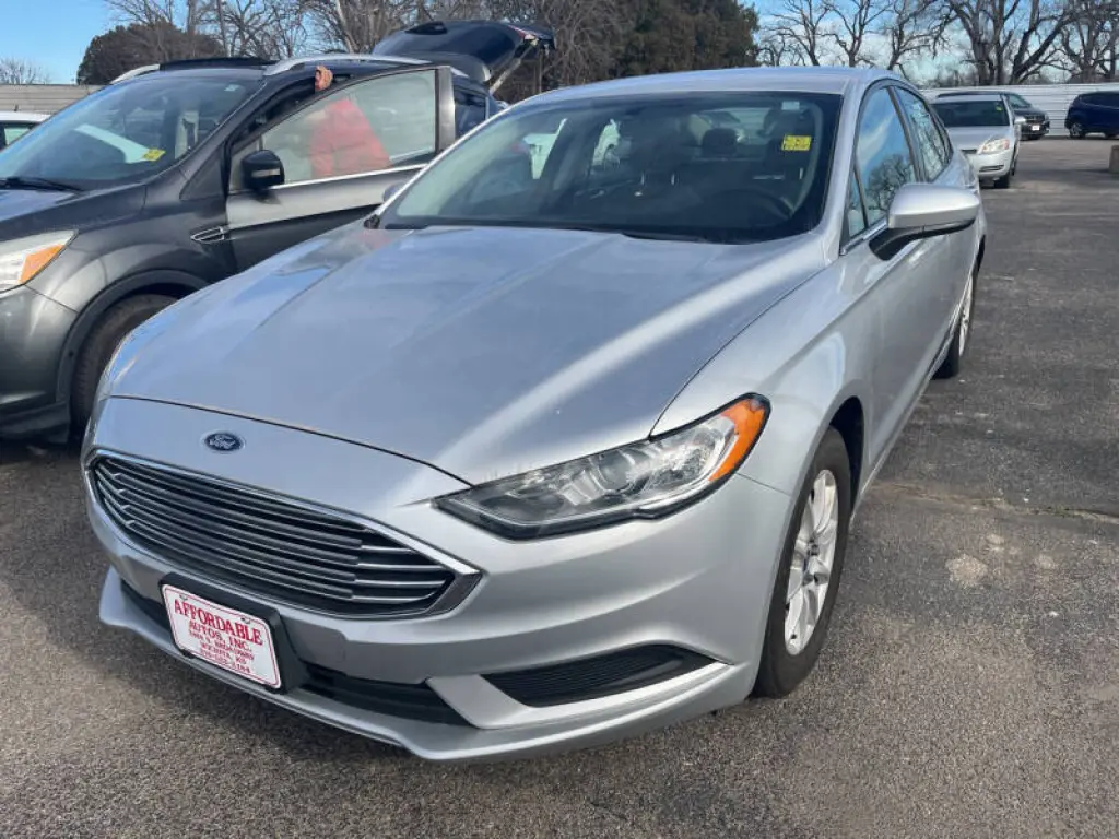2017 Ford Fusion S