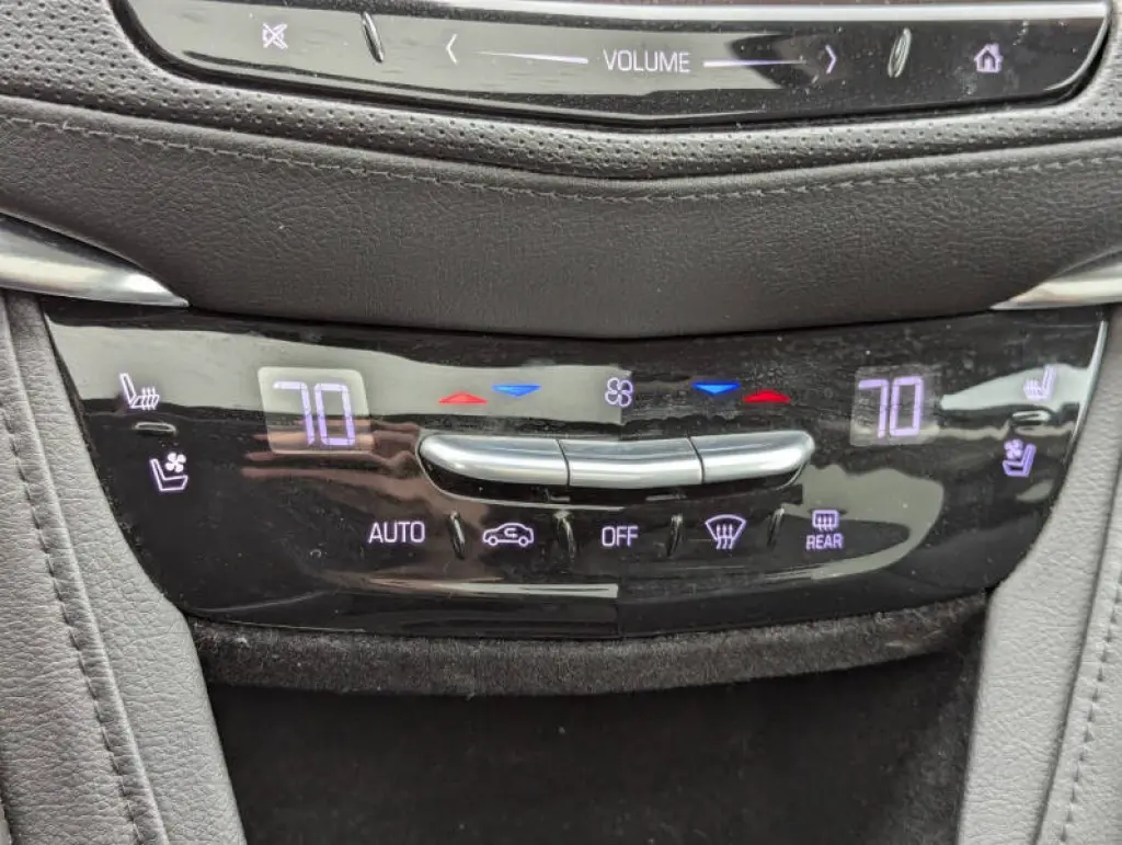 2017 Cadillac XT5 Premium Luxury