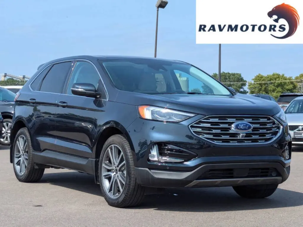 2024 Ford Edge Titanium