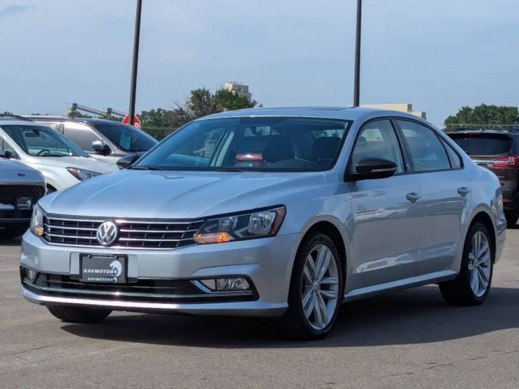 2019 Volkswagen Passat Wolfsburg