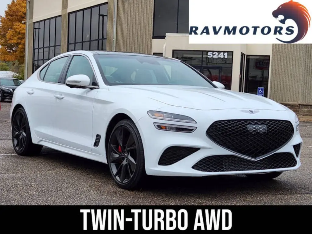 2023 Genesis G70 3.3T Standard