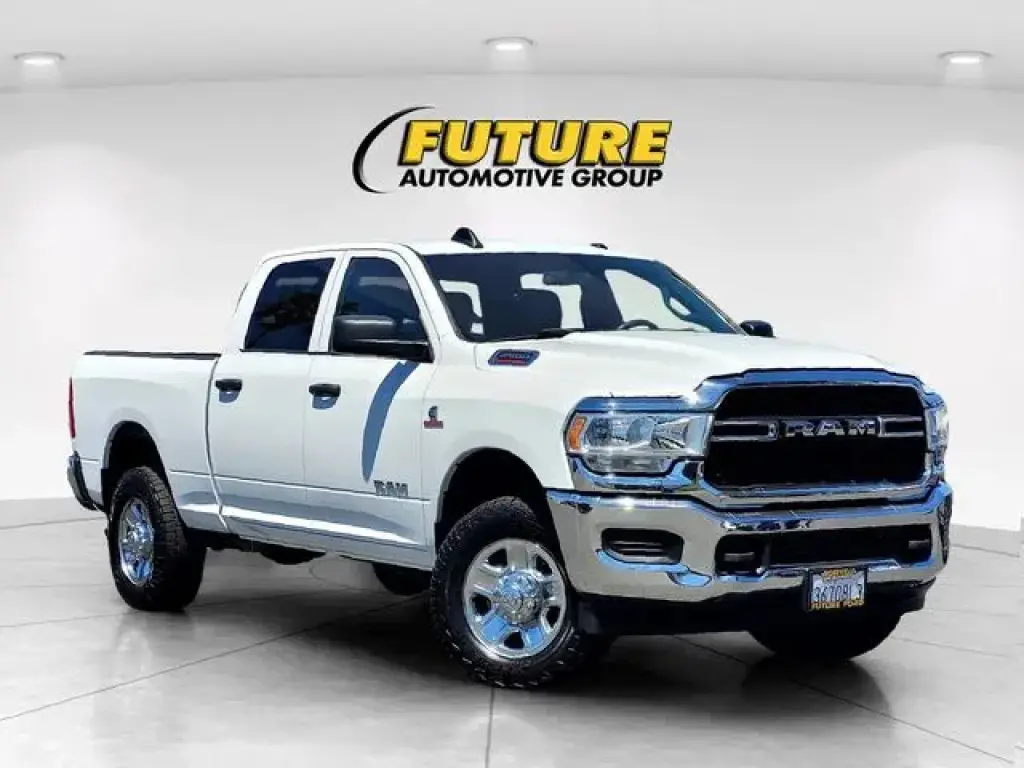 Ram 2500 2022 4x4 Tradesman 4dr Crew Cab 6.3 ft. SB Pickup