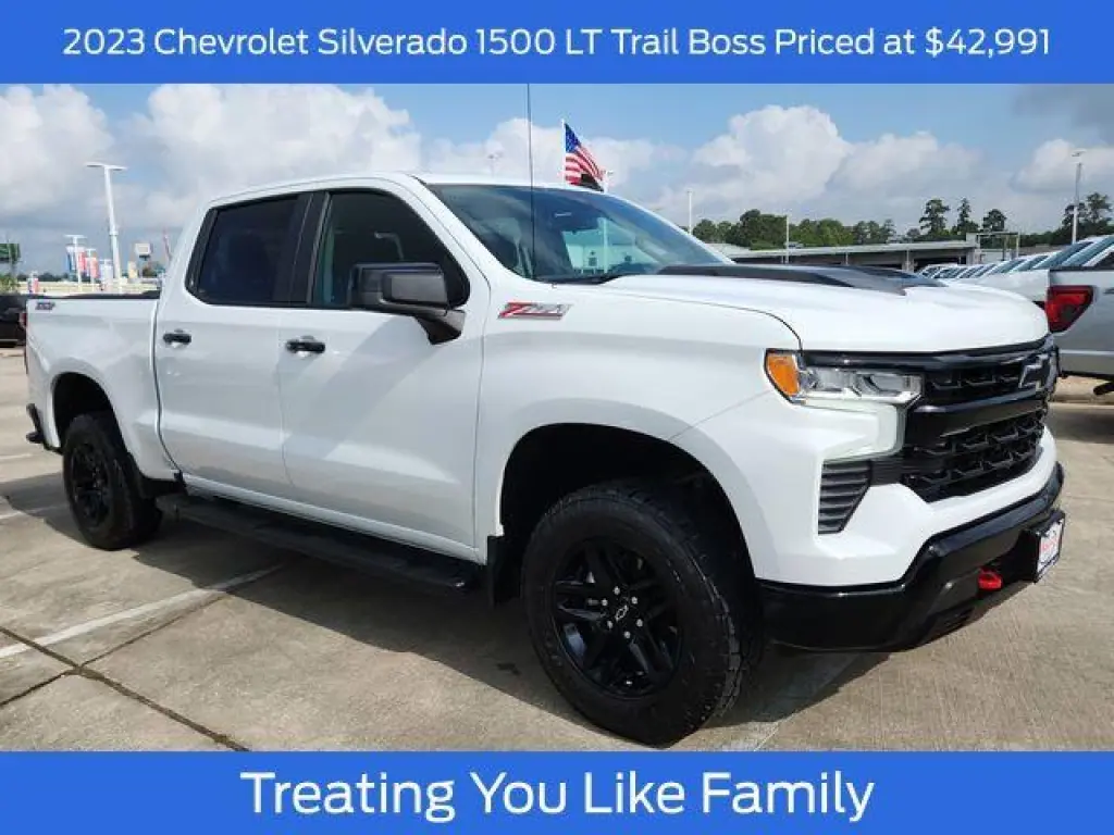 Chevrolet Silverado 1500 2023 4x4 LT Trail Boss 4dr Crew Cab 5.8 ft. SB
