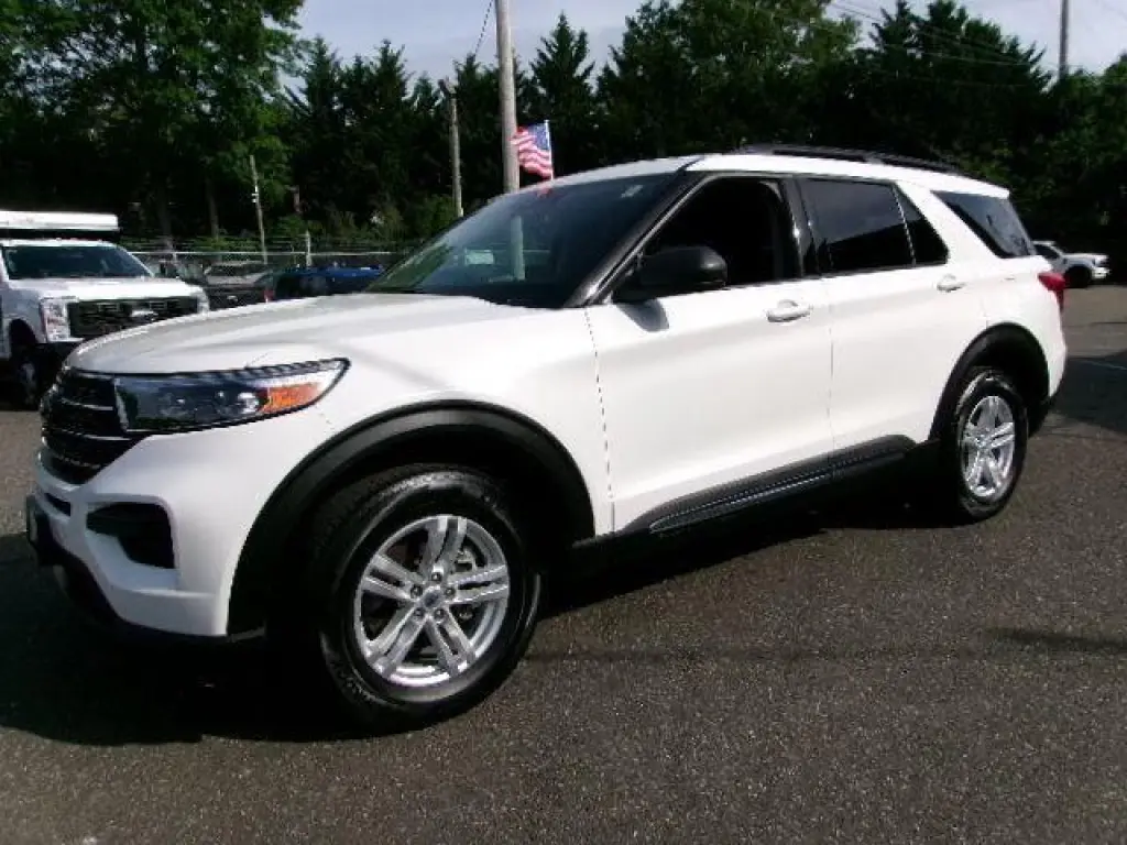 Ford Explorer 2023 AWD XLT 4dr SUV