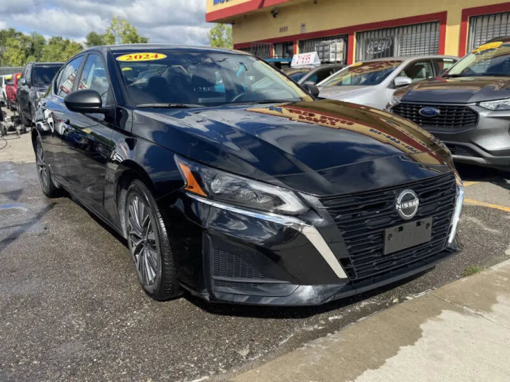 2024 Nissan Altima 2.5 SV