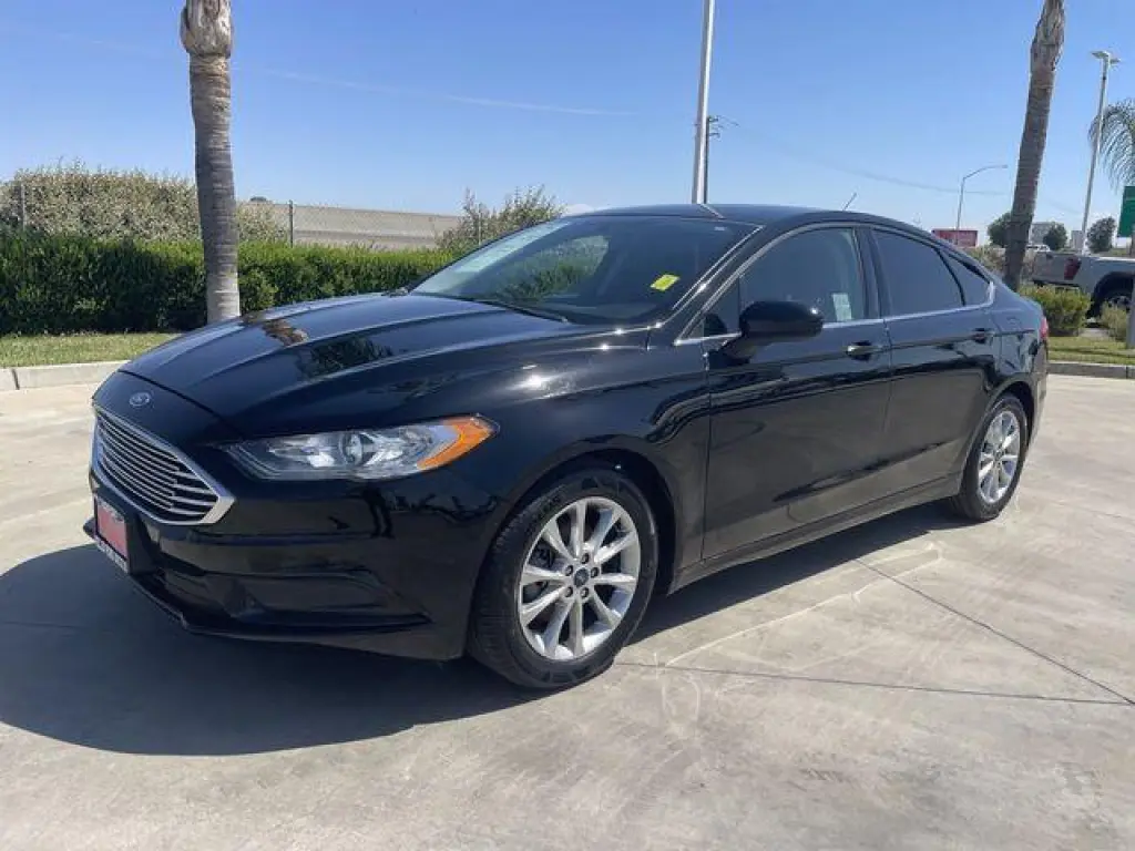 Ford Fusion 2017 SE 4dr Sedan