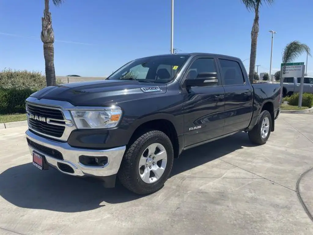Ram 1500 2021 4x4 Big Horn 4dr Crew Cab 5.6 ft. SB Pickup