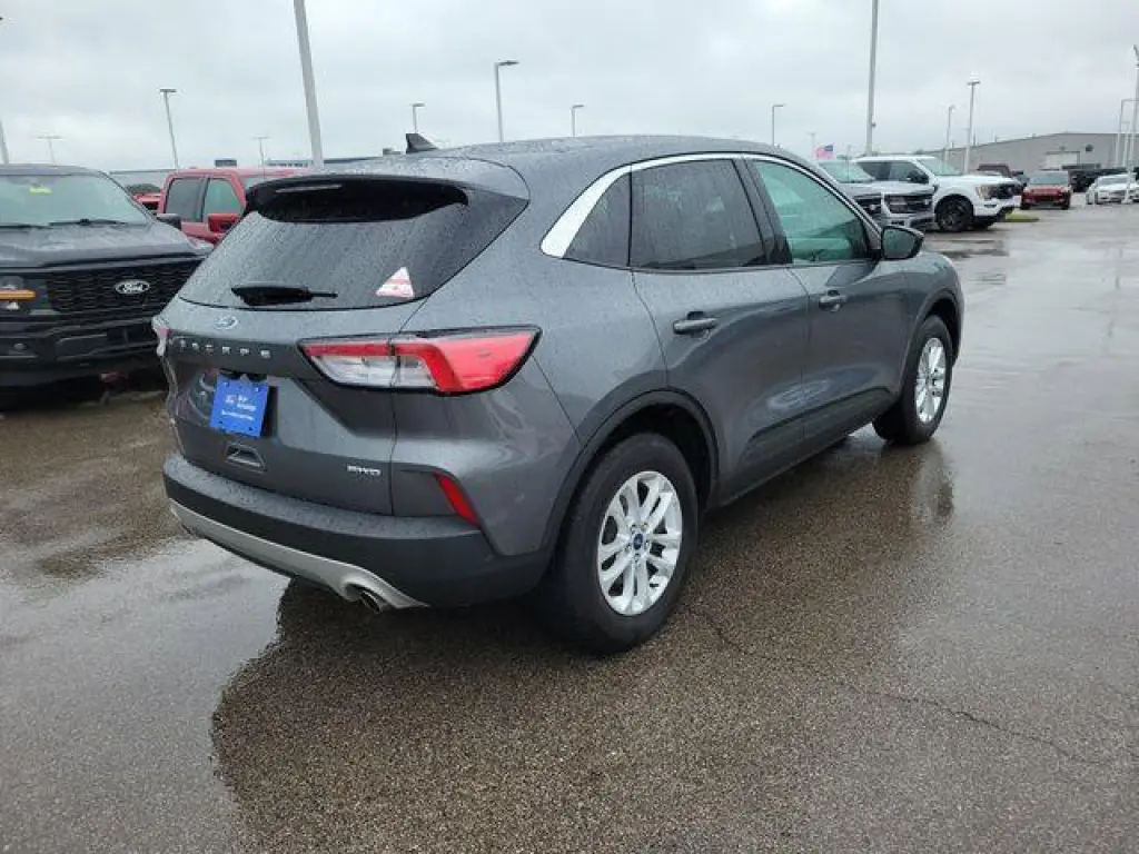 Ford Escape 2022 AWD SE 4dr SUV