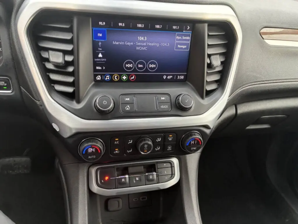 2020 GMC Acadia SLE
