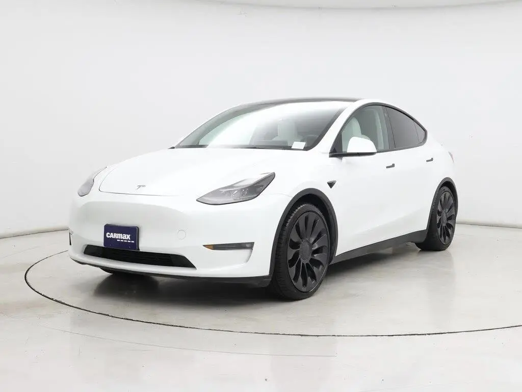 Tesla Model Y 2023 AWD Performance 4dr Crossover