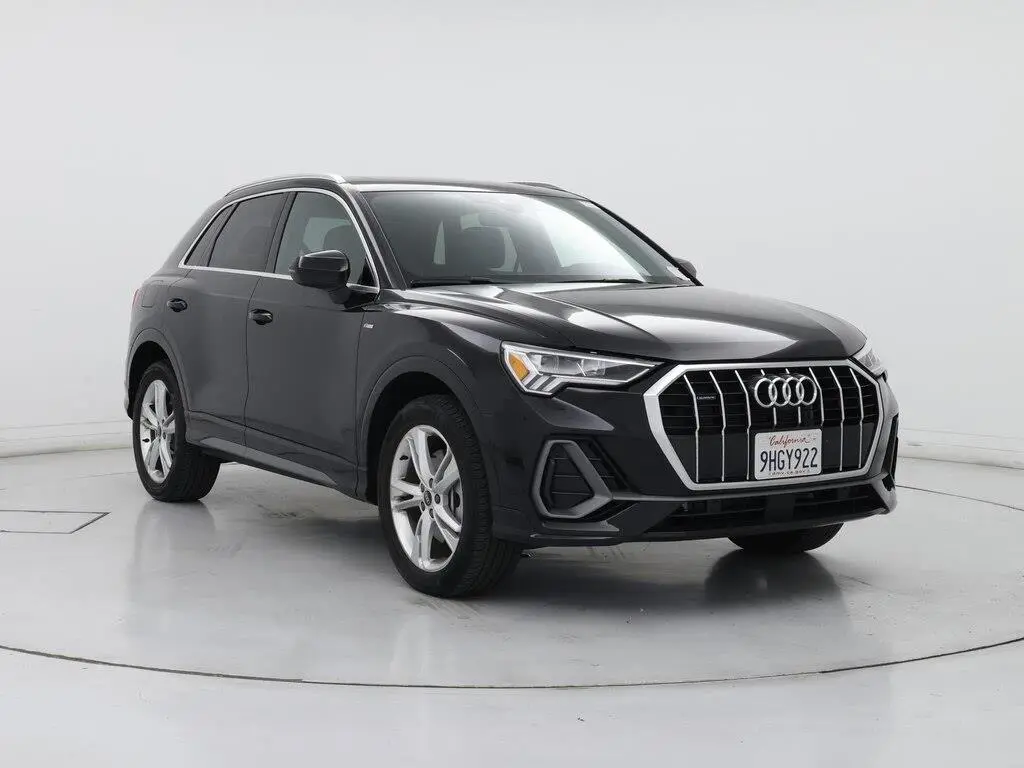 Audi Q3 2022 AWD quattro S line Premium Plus 45 TFSI 4dr SUV