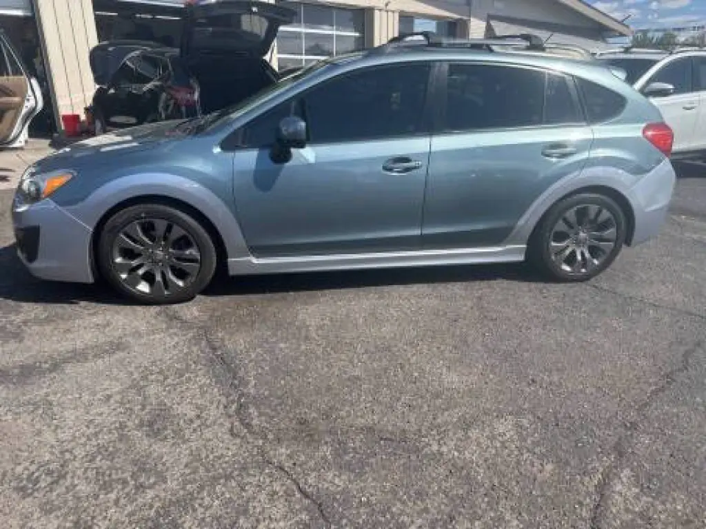 2012 Subaru Impreza 2.0i Sport Premium