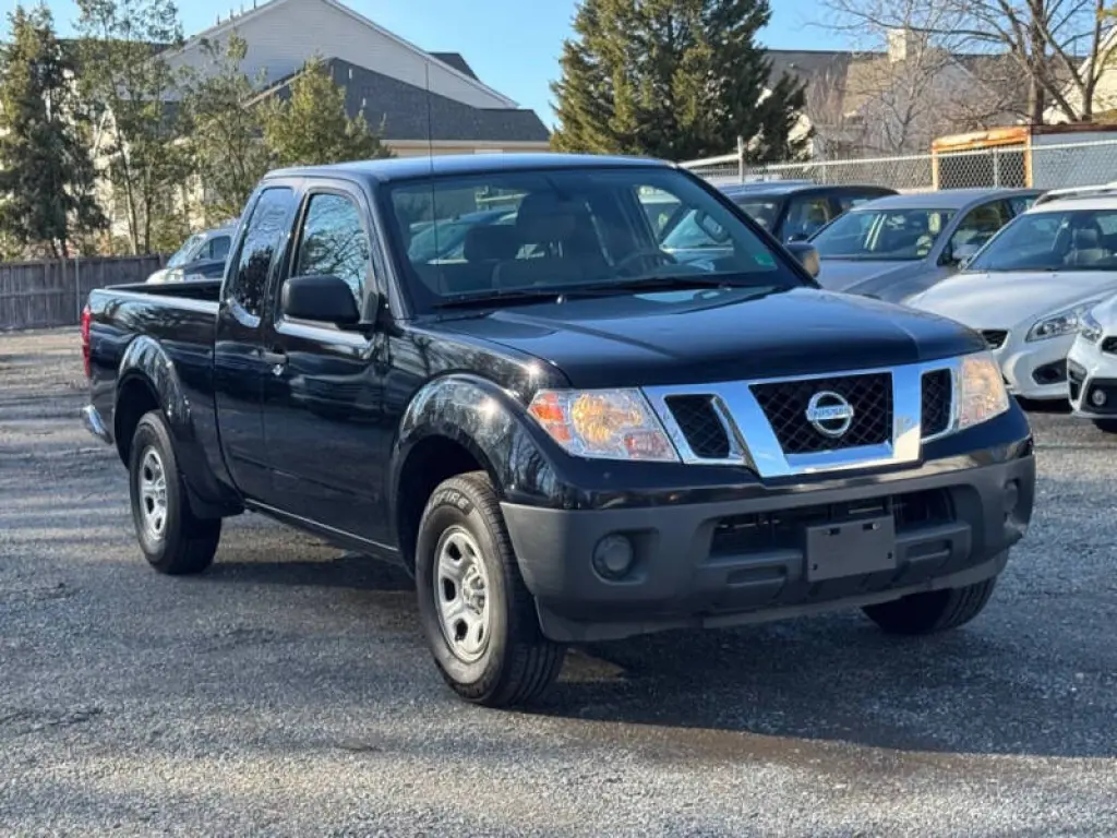 2015 Nissan Frontier S