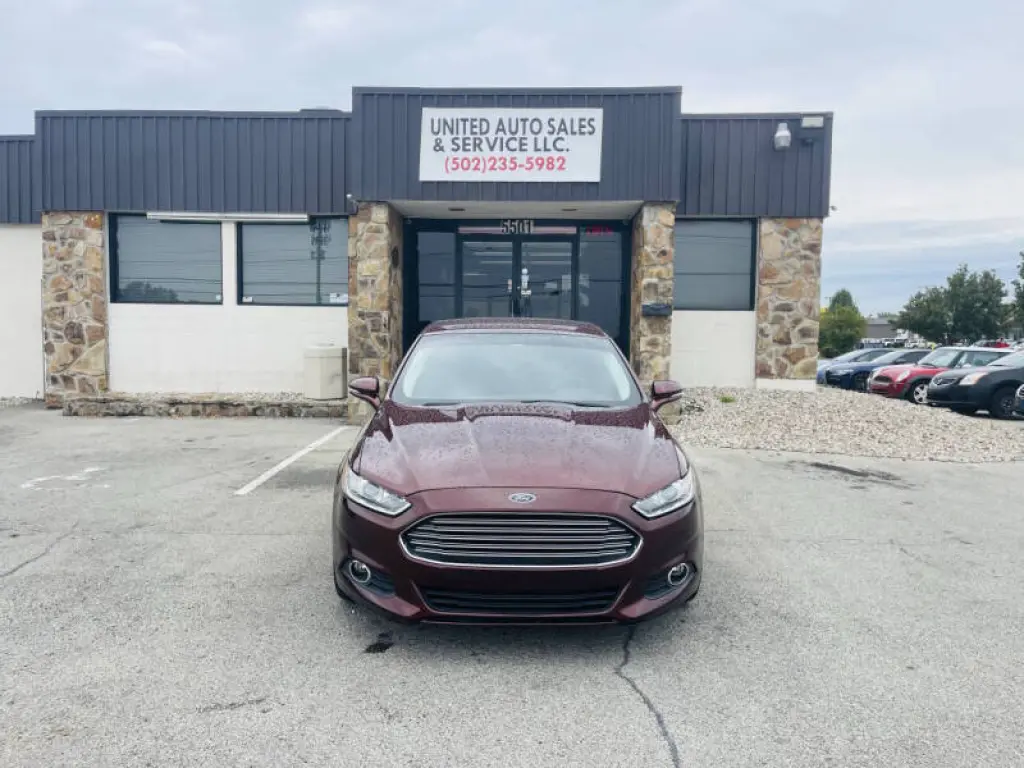 2016 Ford Fusion SE