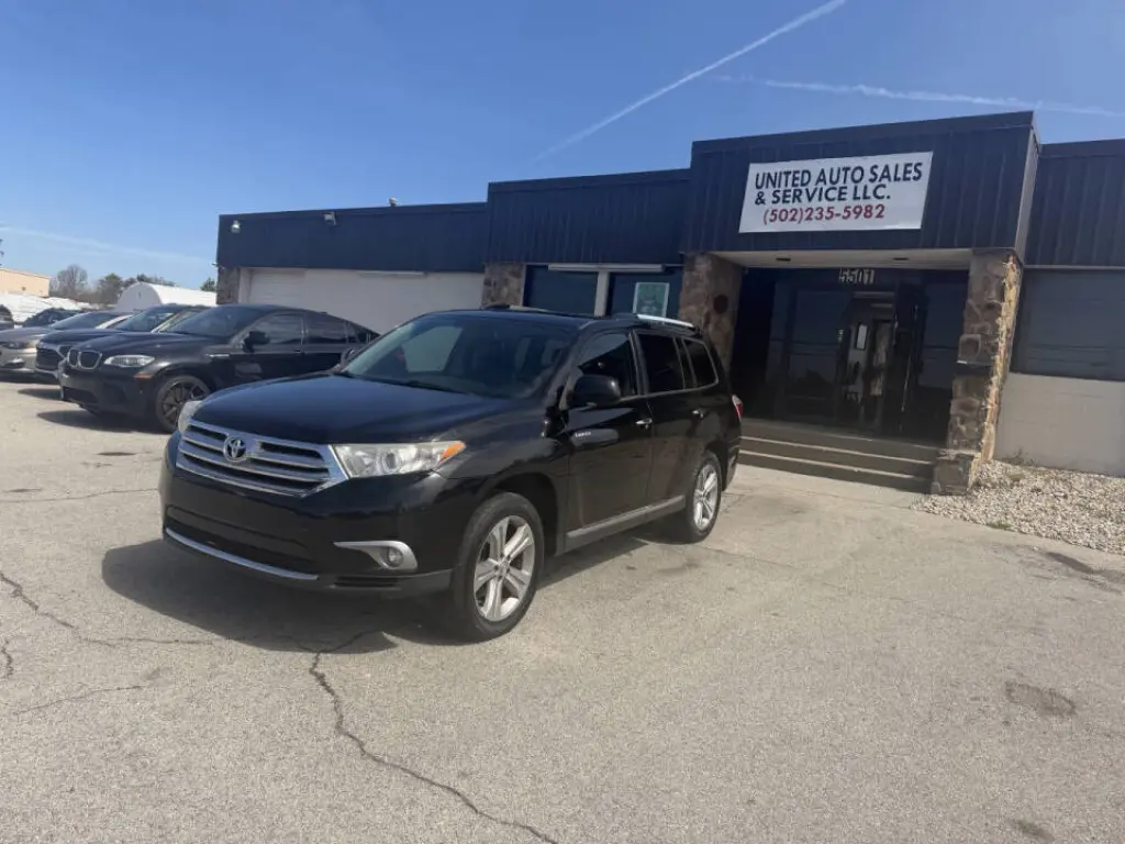 2013 Toyota Highlander
Limited