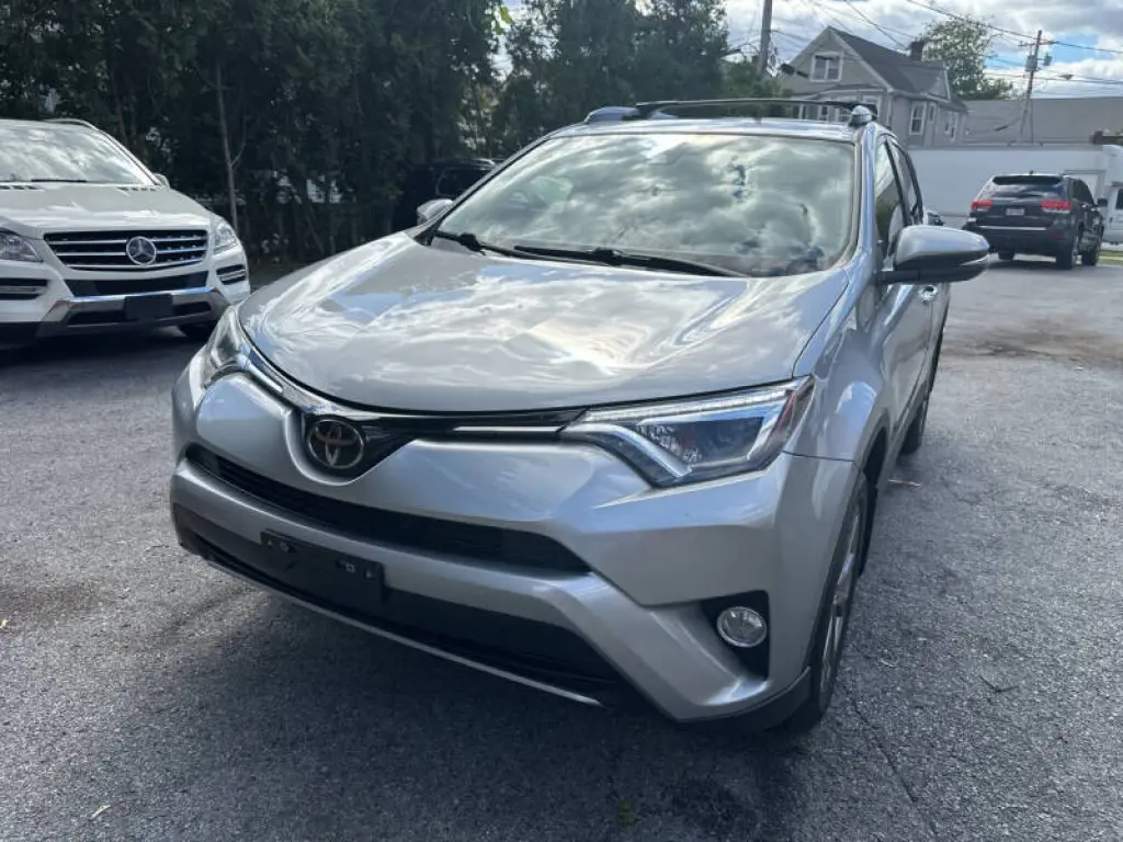 2018 Toyota RAV4 Platinum