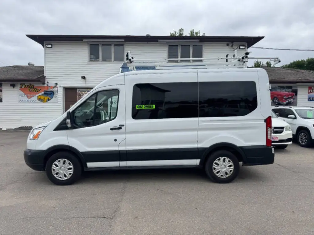 2019 Ford Transit 150 XLT