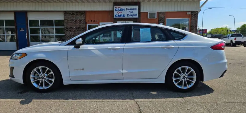 2019 Ford Fusion Hybrid SE