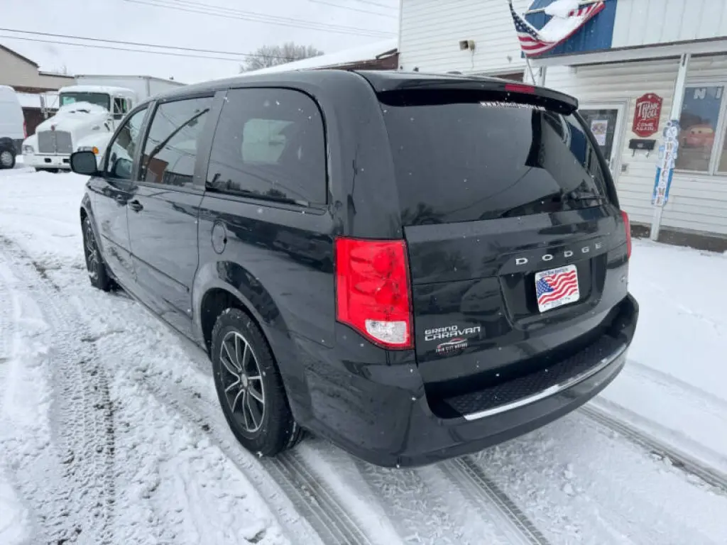 2016 Dodge Grand Caravan R/T