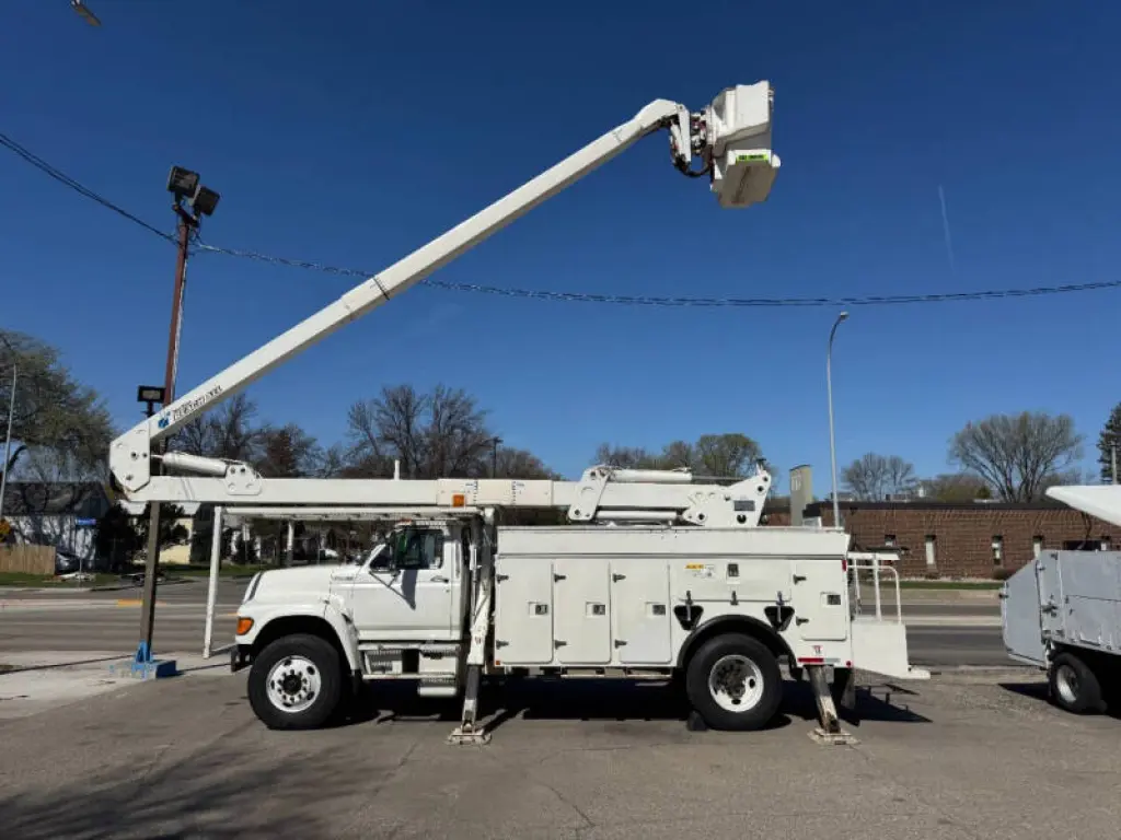 1997 Ford F-800