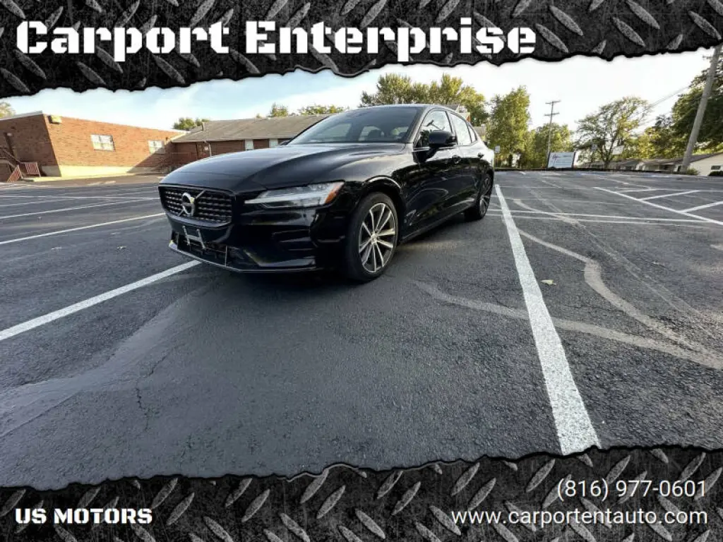 2022 Volvo S60 B5 Momentum