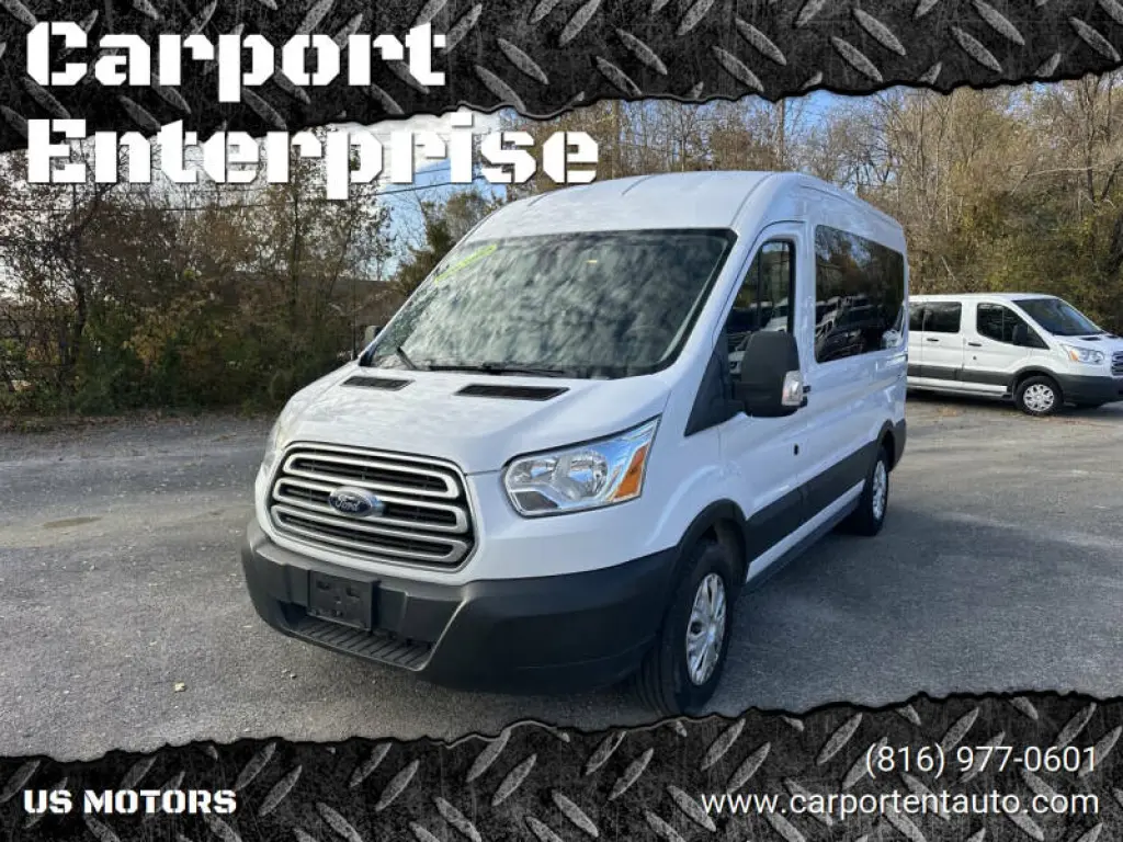 2019 Ford Transit 150 XLT