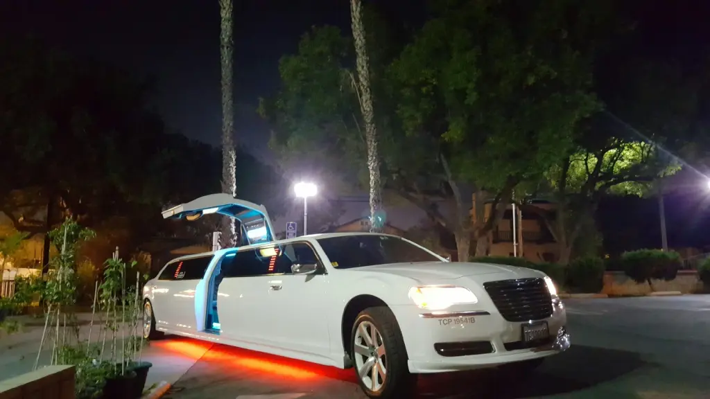 Limusina de Lujo para Eventos y Fiestas