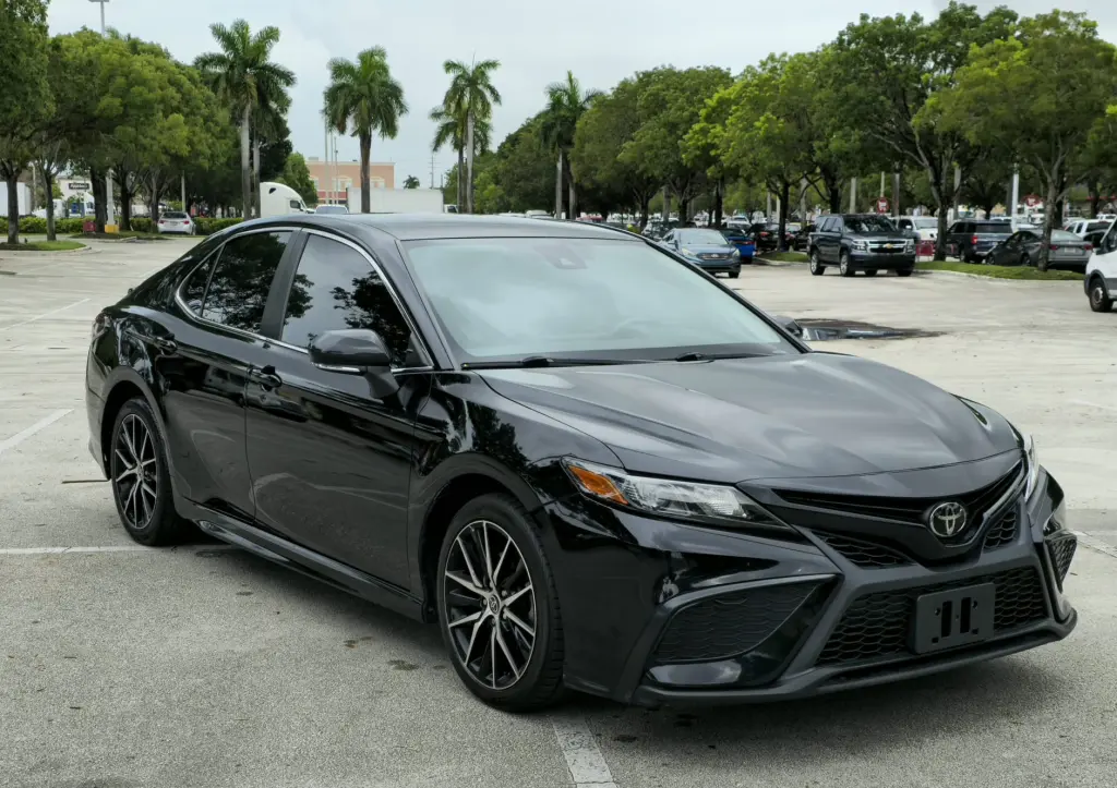 🚘 2022 Camry SE/ 💥 DOWN desde los $1.000  💥