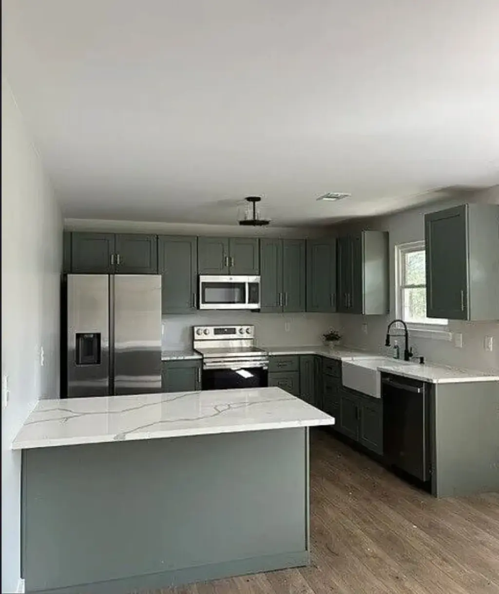 Beautiful Living Space Available